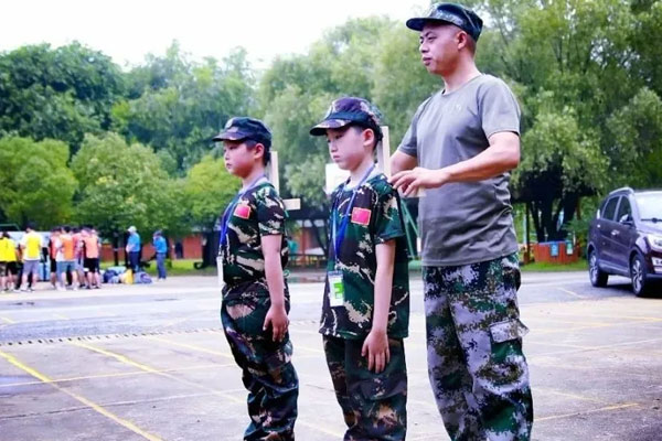 苏州吴中区军事夏令营费用报价，儿童军训报名参考
