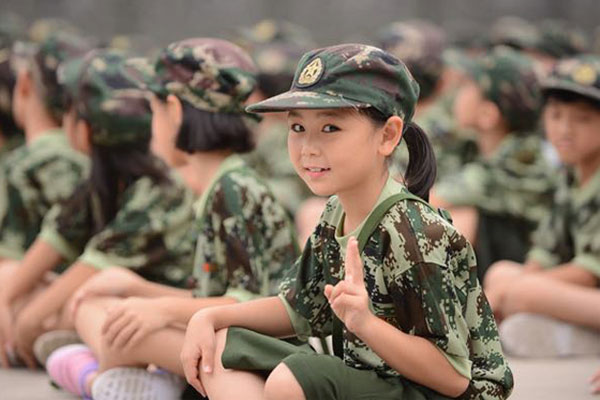 6到10岁儿童适合参加多久的军训夏令营？