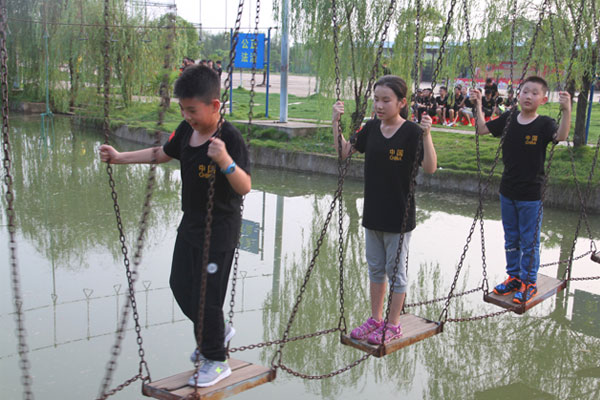 深圳收心夏令营，让青少年快速进入学习状态