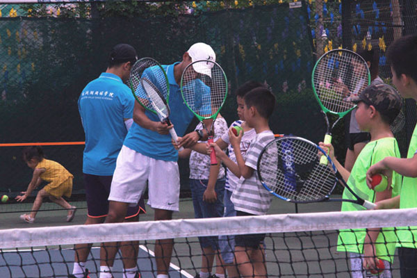 深圳暑期网球夏令营，就在这两家选！