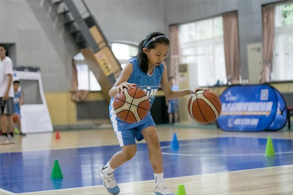 北京女子篮球夏令营，打出精彩活力暑假！