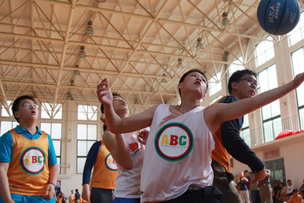 青少年暑假参加北京篮球夏令营的感想